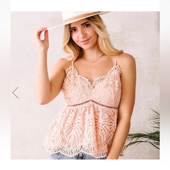 Willow & Root Tops - NWT Willow & Root Women's Blush Pink Crochet Lace Baby Doll Cami Top SZ XL